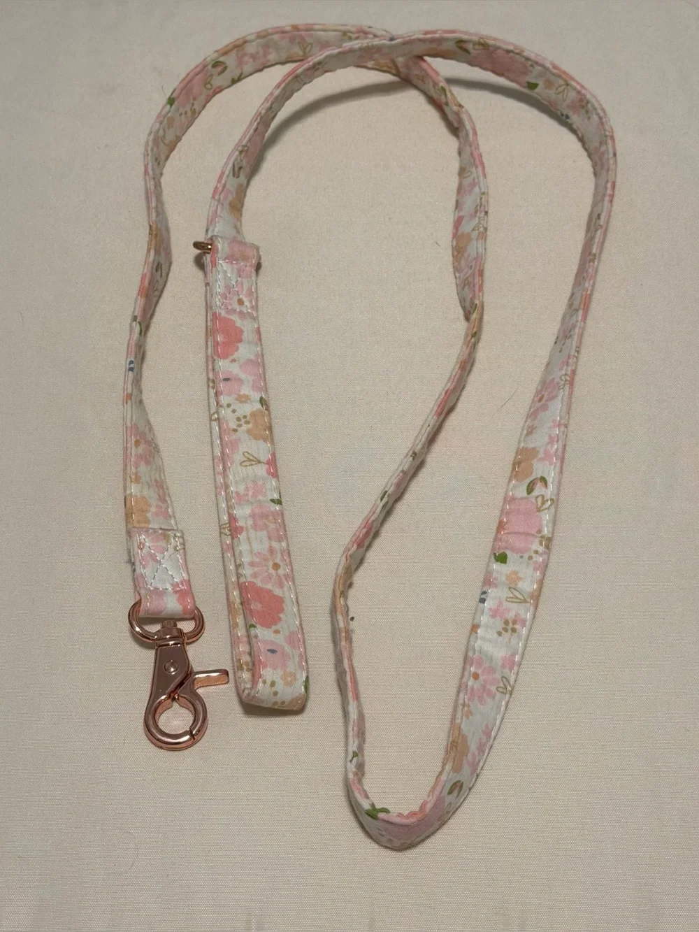 Collapsible Silicone Dog Travel Bowls in Pink & Grey with Pink Floral Dog Leash